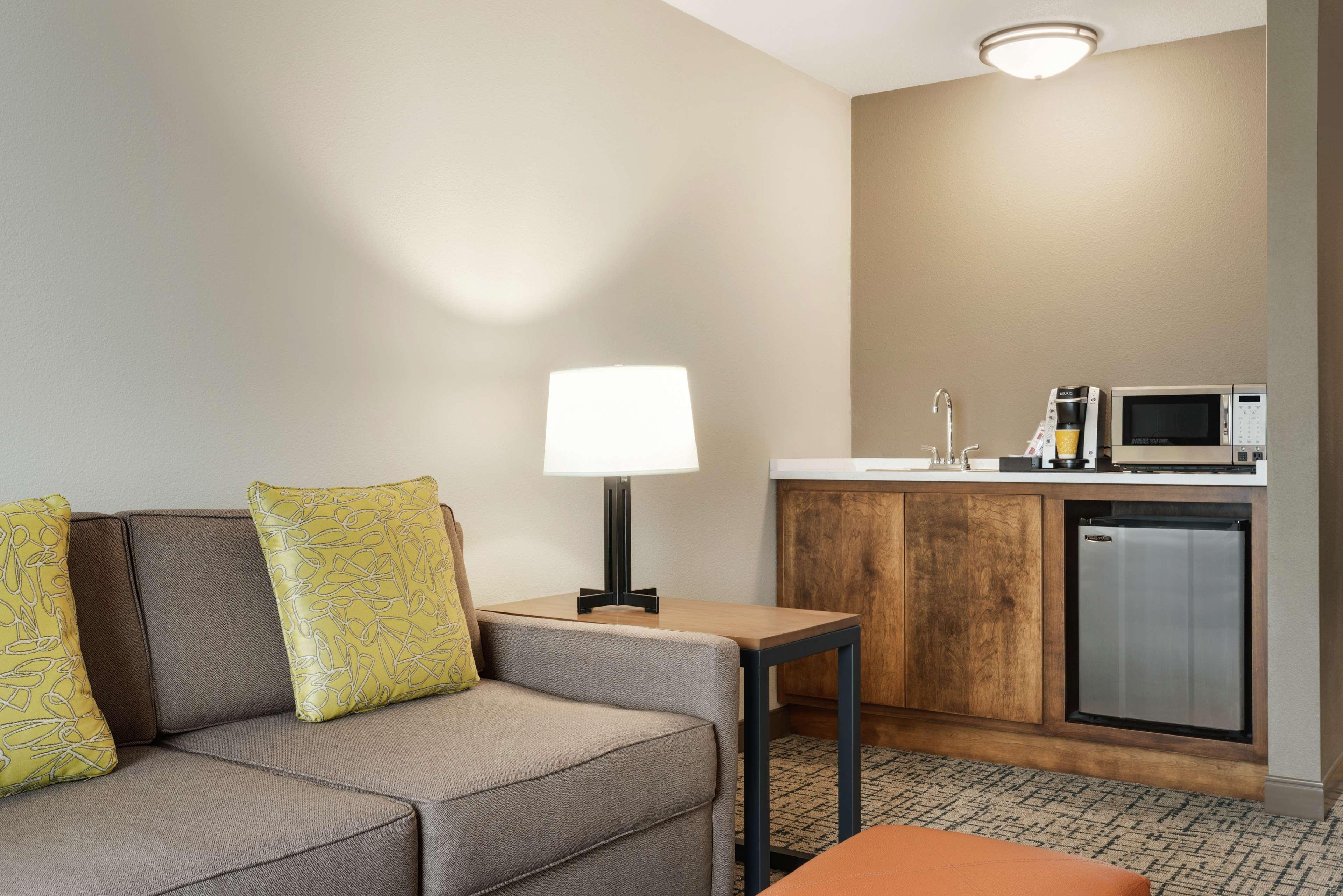 Hilton Garden Inn Dubuque Downtown Экстерьер фото