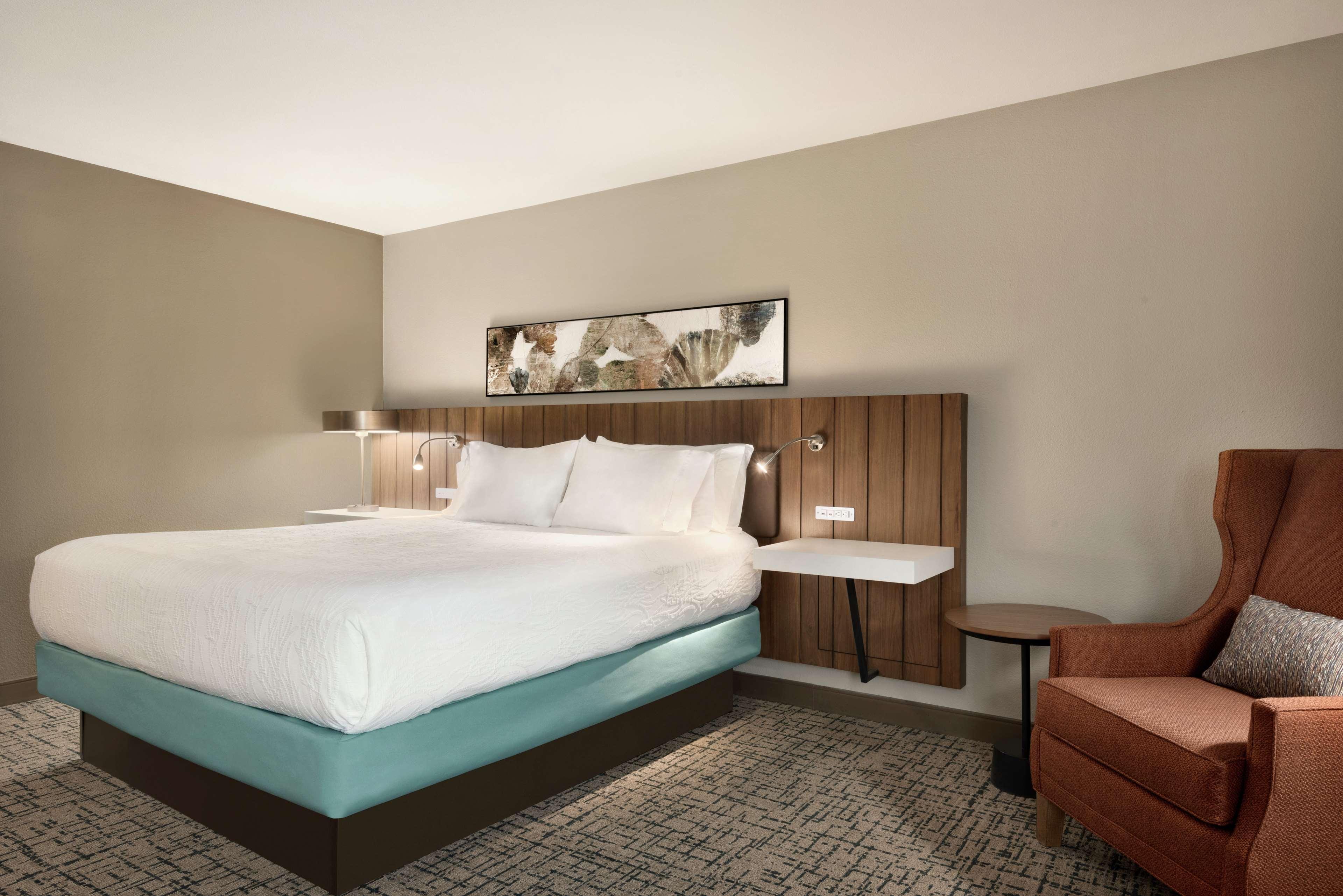 Hilton Garden Inn Dubuque Downtown Экстерьер фото